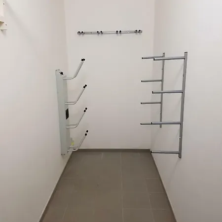 شقة Na Svahu 3+kk,
