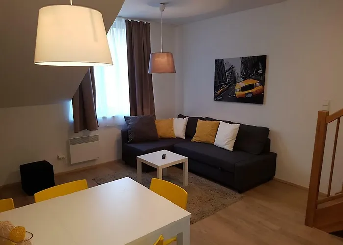 Na Svahu 3+kk, *